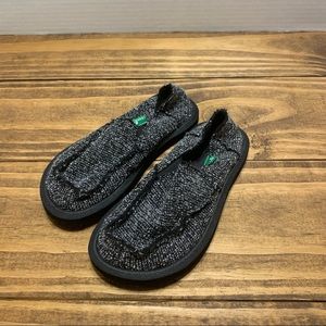Kids slip on Sanuk